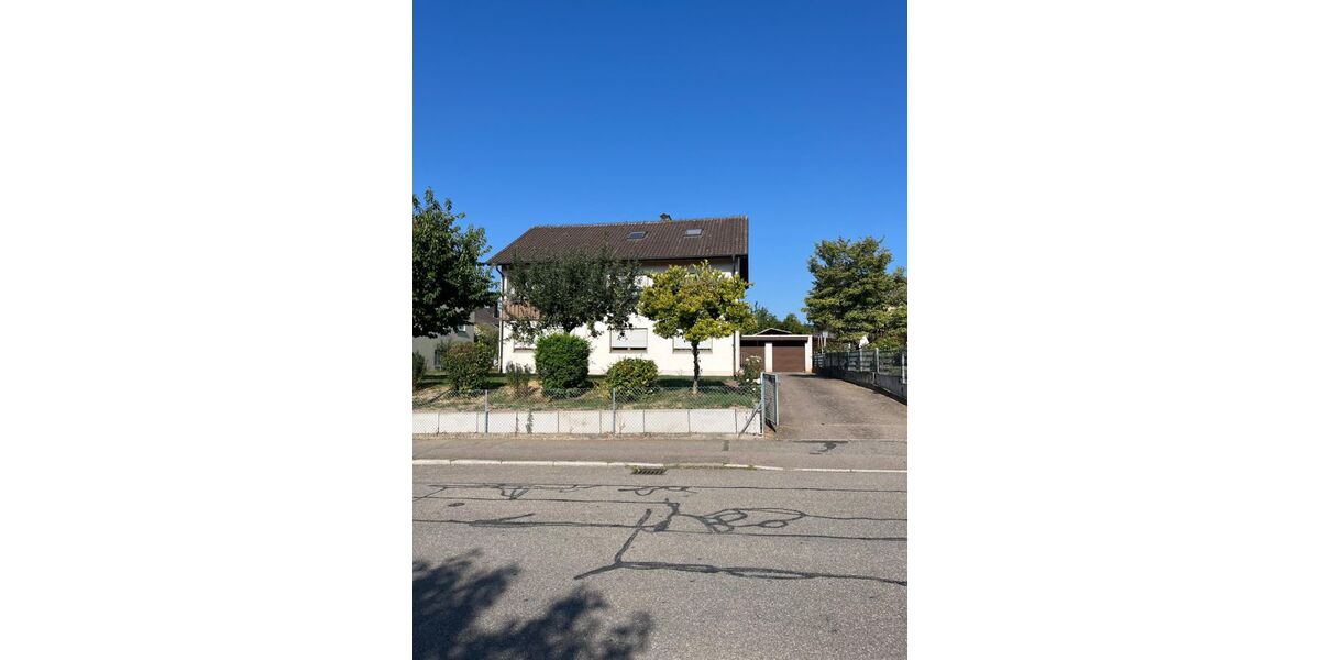 Provisionsfrei* Mehrfamilienhaus auf großem Grundstück (750 qm) in Müllheim von privat - Mehrfamilienhaus, Wohnhaus Müllheim | Angebot:27151274