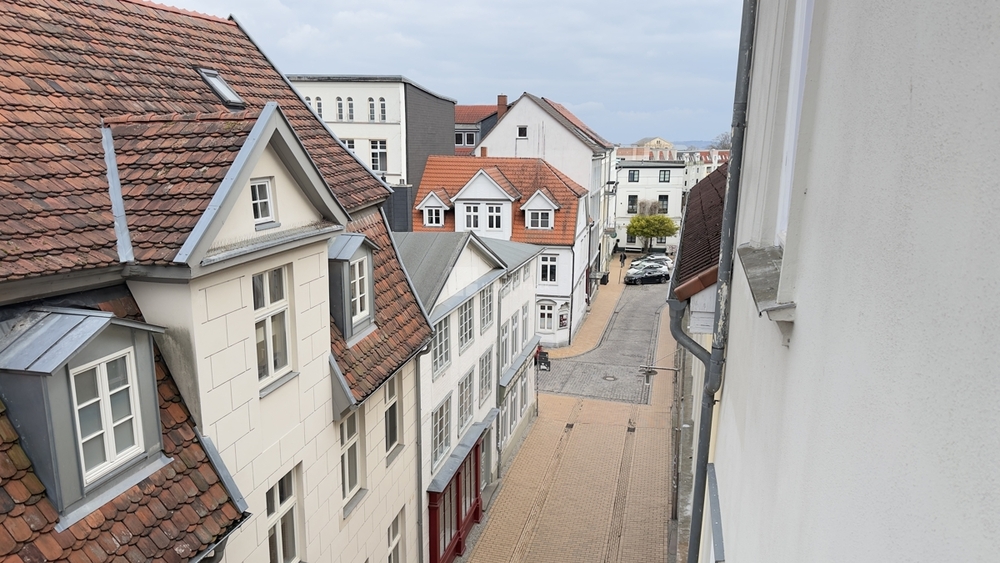 Der Blick in die Burgstraße bis zum Schweriner See