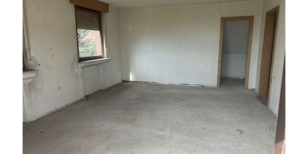 Wohnbereich OG mit Zugang zum Balkon