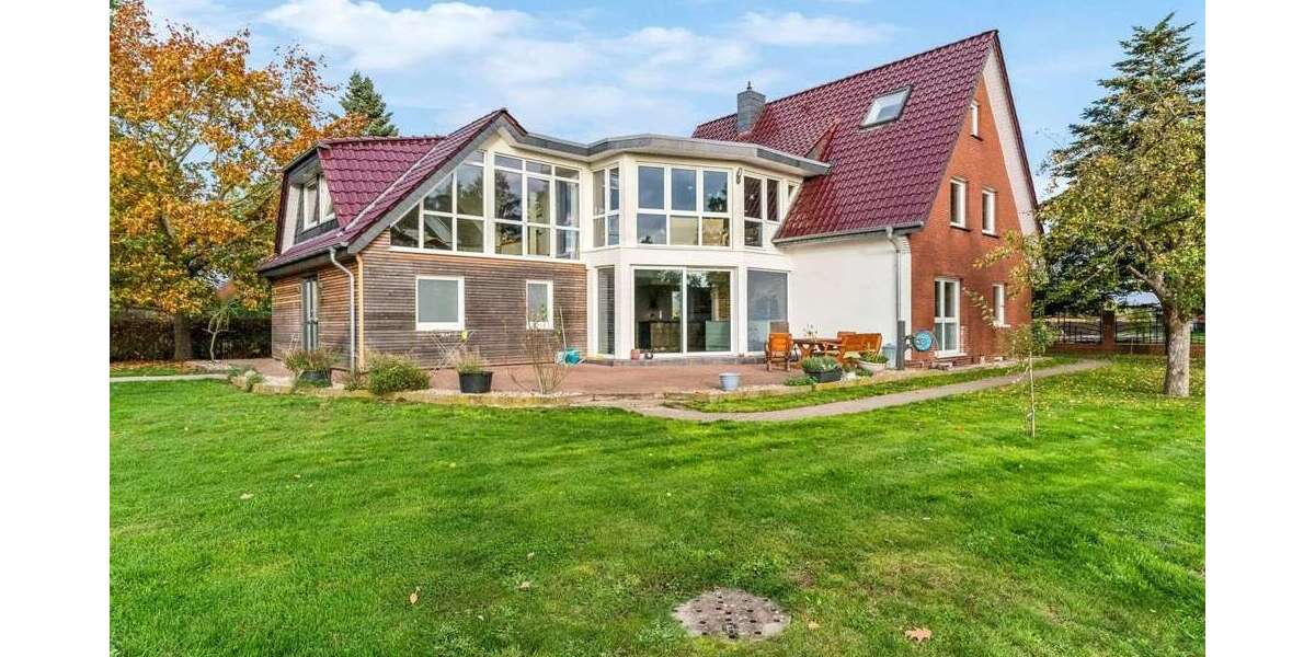 Einfamilienhaus Bramsche - 9 Zimmer, 240 m&sup2;, 698.000&euro; | Angebot:23704467