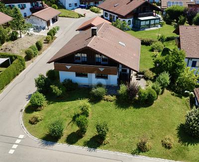 FAMILIENTRAUM IN TOP LAGE - Einfamilienhaus Oberstaufen | Angebot:27453183