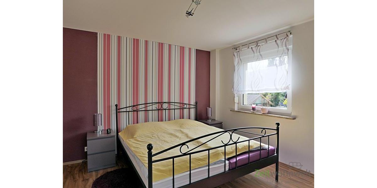Blick ins Schlafzimmer