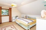 Ein Zuhause, das berührt: Exklusives Anwesen mit Traumgarten & Südterrasse in Roding - Einfamilienhaus Roding | Angebot:26490952