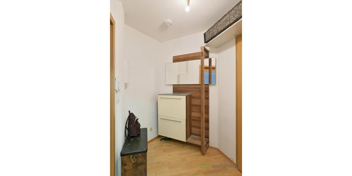 Wohnungsflur mikt Garderobe