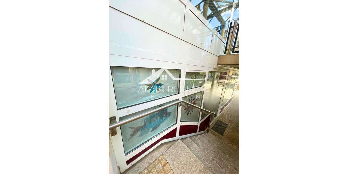 Schaufenster linke Seite hinten
