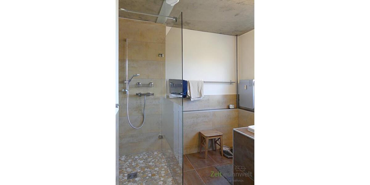 Bad mit Dusche