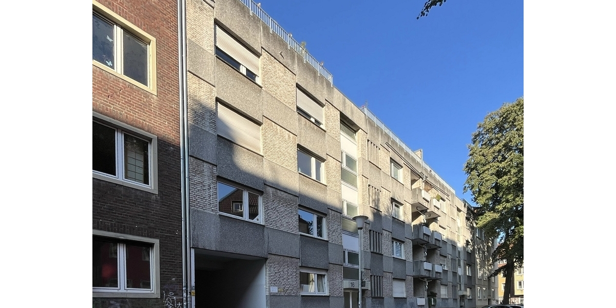 Ansicht mit Durchfahrt