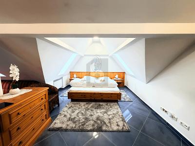 11 WOHNEINHEITEN, TOP INVESTMENT MIT DENKMALSCHUTZ - Mehrfamilienhaus, Wohnhaus Kulmbach Blaich | Angebot:26863276