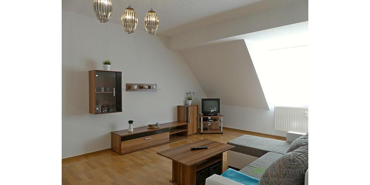 Blick ins Wohnzimmer