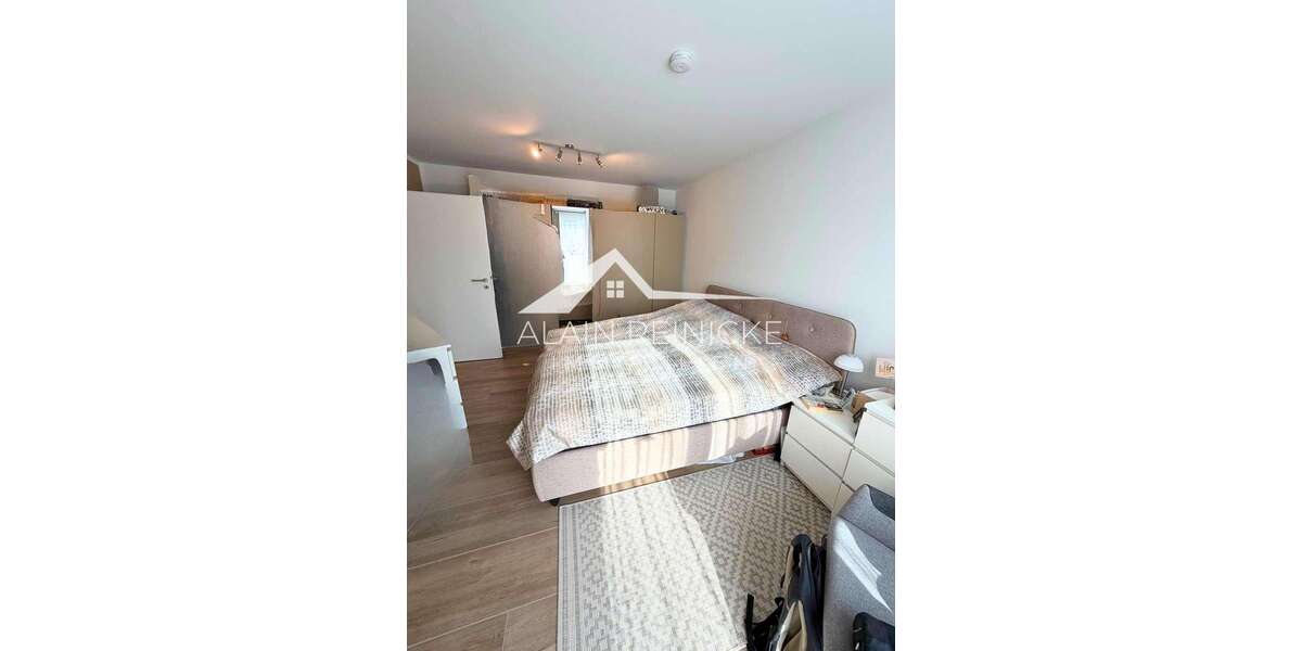 Schlafzimmer (2)