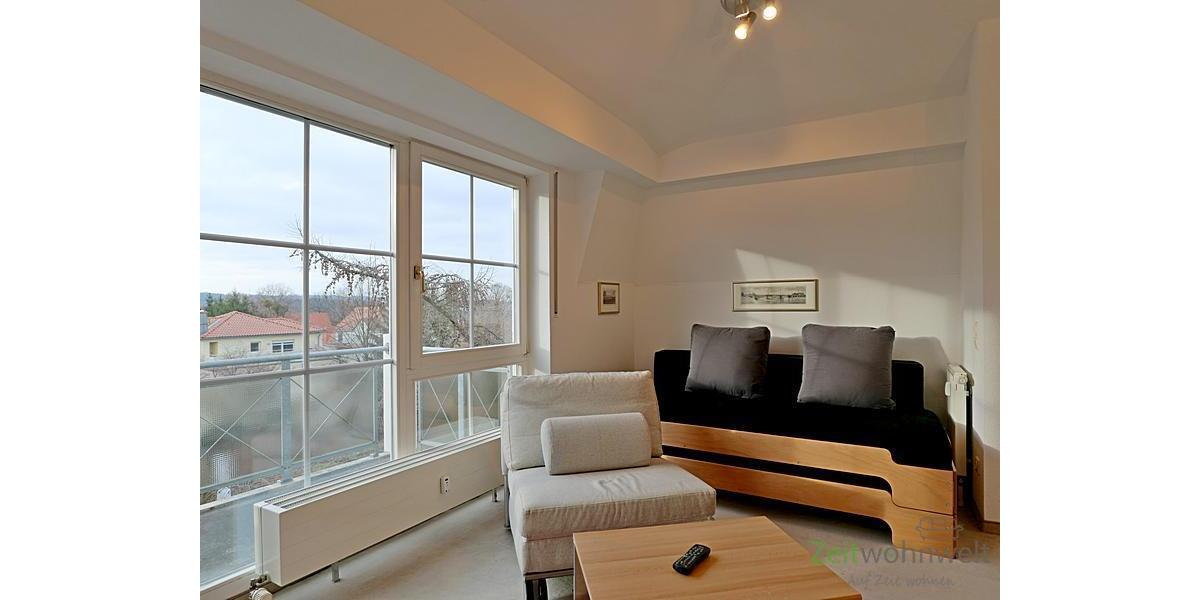 (EF0588_M) Dresden: CoschützGittersee, kleine möblierte Dachwohnung mit Balkon und weitem Ausblick, Service inklusive - Etagenwohnung Dresden Coschütz/Gittersee | Angebot:26213520