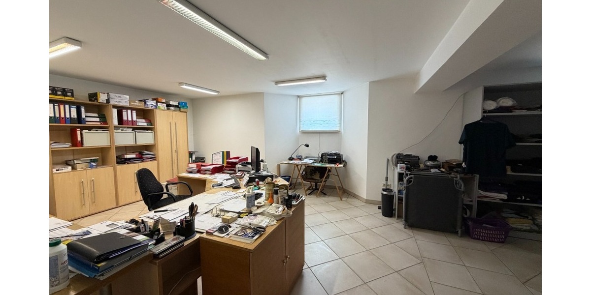 Büro im KG
