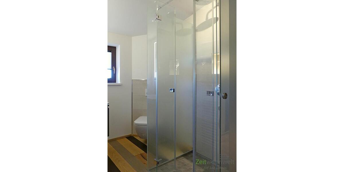 Dusche und WC