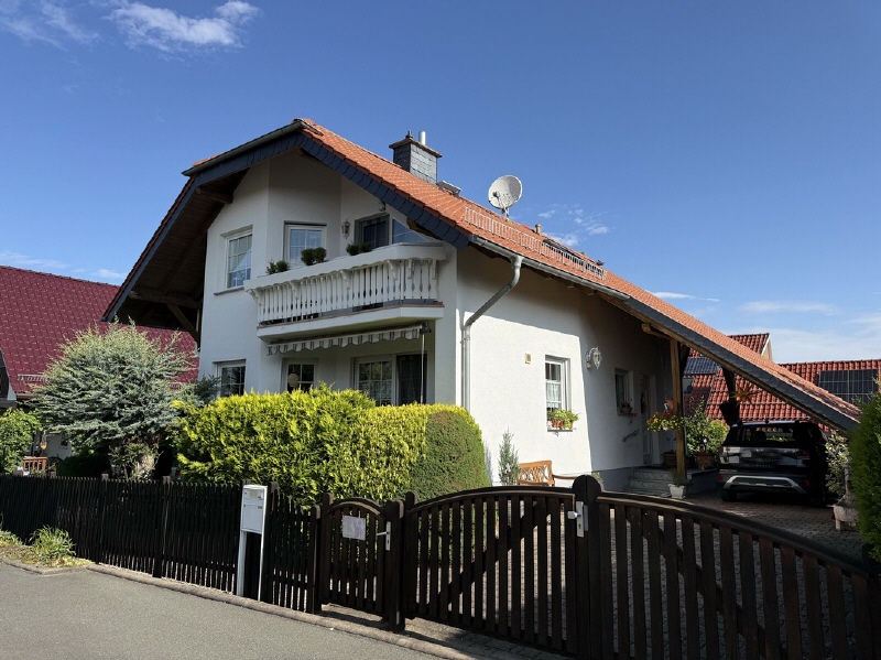 Familienhaus in ruhiger Lage - Einfamilienhaus Gotha Kleine Feldstraße | Angebot:27104324