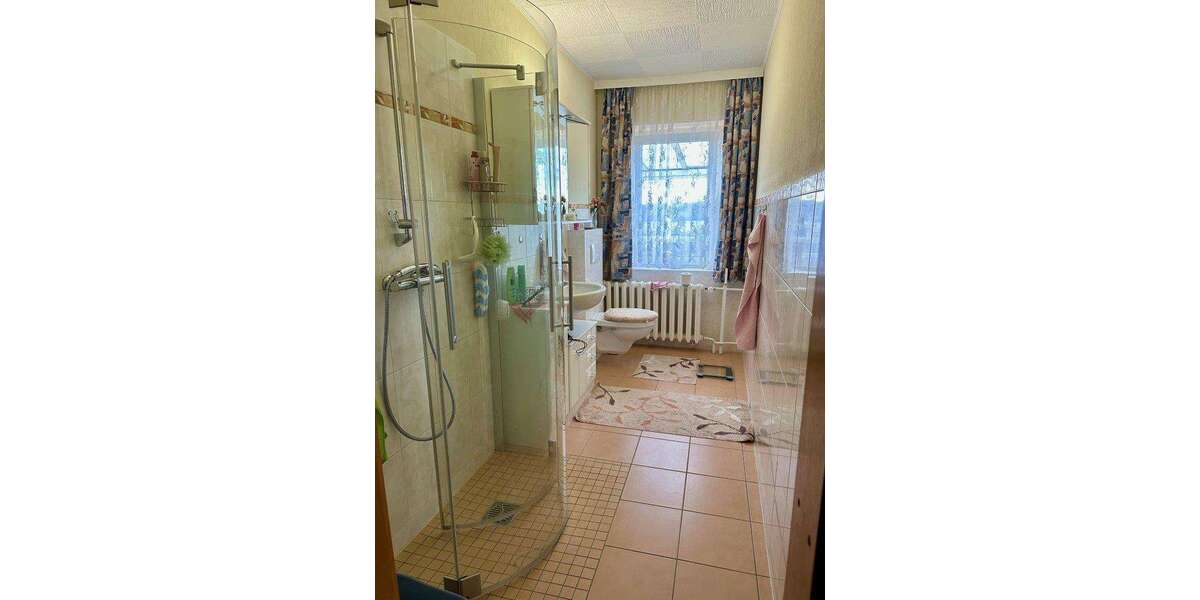 Bad Du und WC (3)