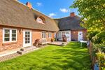 Föhr genießen statt sanieren – kernsaniertes Kapitänshaus mit historischem Charme - Einfamilienhaus Oldsum | Angebot:26944028