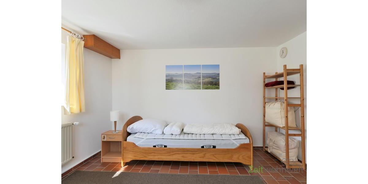 Blick zum Bett