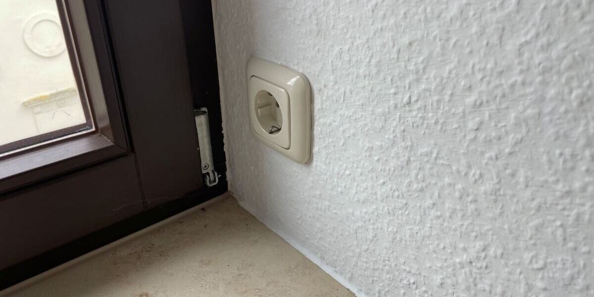 Detail Steckdose für Weihnachtsbeleuchtung