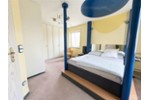 Attraktives Mehrfamilienhaus mit Potenzial in Wiesbaden - Mehrfamilienhaus, Wohnhaus Wiesbaden Biebrich | Angebot:27210735