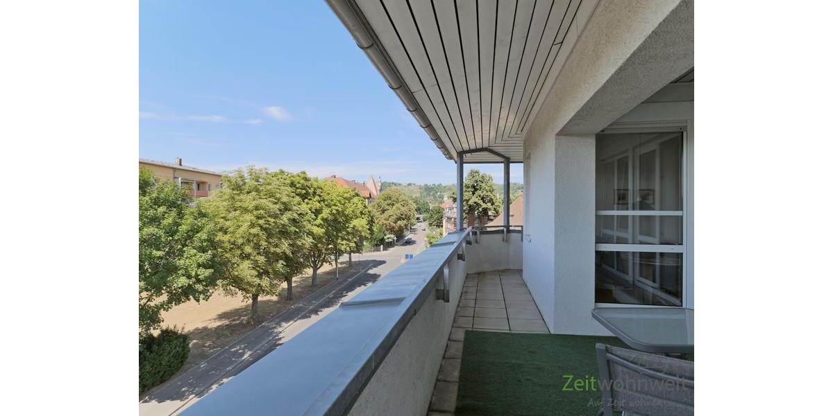 Laubengang am Balkon