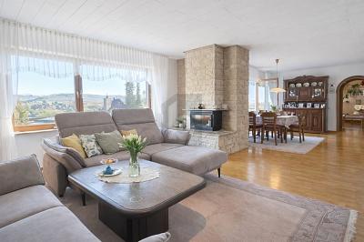 EXKLUSIVES WOHNEN IN ERHÖHTER AUSSICHTSLAGE - Einfamilienhaus Leingarten | Angebot:27093429