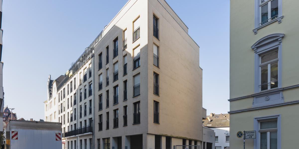 Blick über die Stadt- Altersgerechte helle Penthousewohnung an der Fußgängerzone - Einfamilienhaus Trier Nord | Angebot:25158371