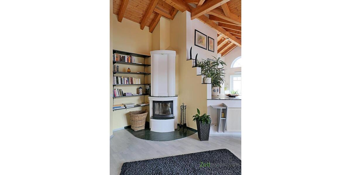 echter Kamin im Wohnzimmer