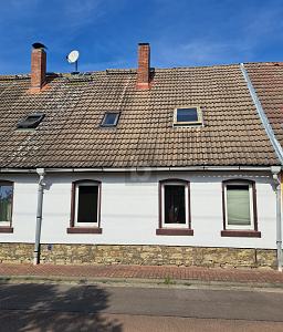 IN RUHIGER, GRÜNER LAGE - Reihenmittelhaus Beuna Beuna (Geiseltal) | Angebot:27330619