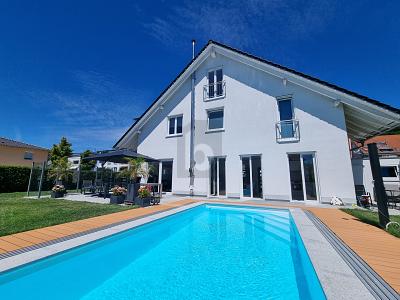 STARTEN SIE DIE BADESAISON IM EIGENEN GARTEN - Einfamilienhaus Grenzach-Wyhlen Wyhlen | Angebot:26852470