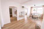 FRISCH RENOVIERT UND GROßZÜGIG - Etagenwohnung Königsbrunn | Angebot:27365761