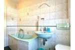 HORN IMMOBILIEN ++ gepflegtes Reihenmittelhaus in Ueckermmünde, nur ca. 1 km vom Strand entfernt - Reihenhaus Ueckermünde / Bellin Bellin | Angebot:27261636
