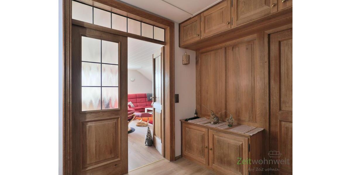 Flurblick zum Wohnzimmer