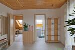 (EF1025_M) Dresden: Ockerwitz, preiswerte möblierte Dachwohnung mit Balkon und Grundreinigung, WLAN - Etagenwohnung Dresden Ockerwitz | Angebot:27157364