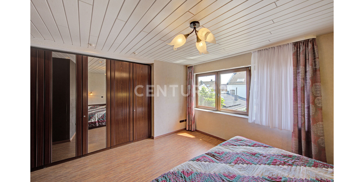 OG Schlafzimmer (heute)