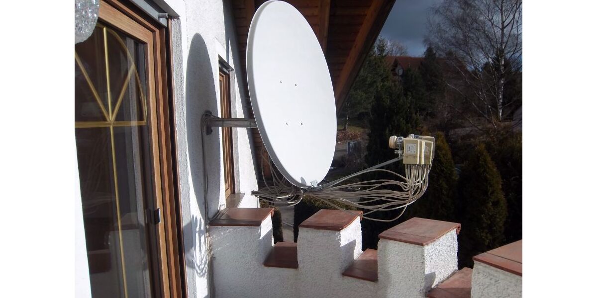 Wo 1 OG Satelitten
