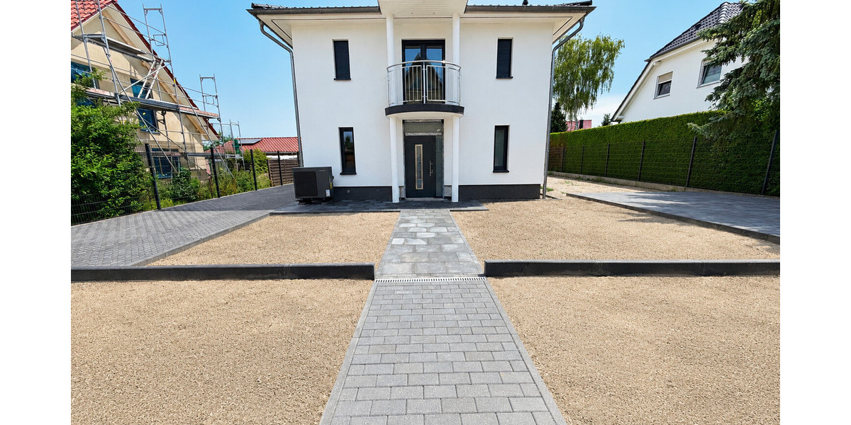 Haus-Vordernansicht