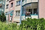 HORN IMMOBILIEN++ Neubrandenburg, 3-Raum Eigentumswohnung im EG mit Einbauküche und Balkonverglasung - Erdgeschoßwohnung Neubrandenburg | Angebot:27007629