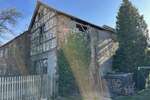 sanierungsbedürftiges Bauernhaus mit teilsanierten Nebengebäude, Teich und großem Grundstück - Bauernhaus, Landhaus Grobgengereuth | Angebot:26845245