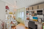 Vielseitiges Ein- bis Zweifamilienhaus: 8 Zimmer, 160 m², Traumgarten & Garage - Reihenendhaus Theisbergstegen | Angebot:27302035