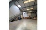 Flexible Gewerbeeinheit mit Hochregallager, Büro & Produktion – zentral in Hohenfels - Gewerbeobjekt Hohenfels | Angebot:20494303