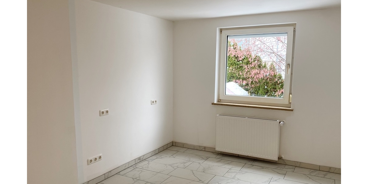 Büro EG