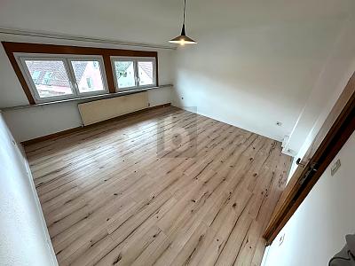 EINZIEHEN & WOHLFÜHLEN - Dachgeschoßwohnung Marpingen | Angebot:26795055