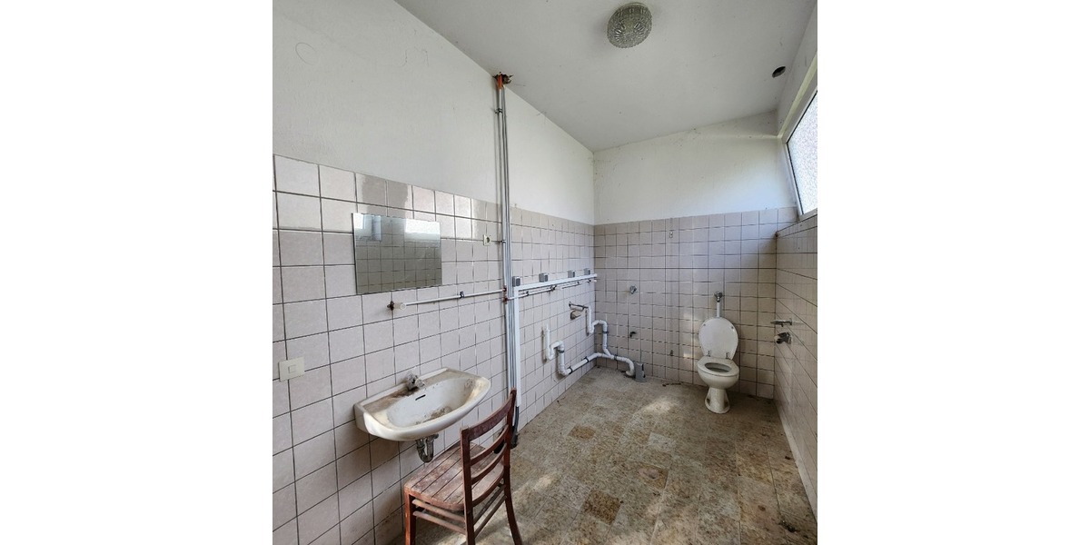HWR EG Treppenhaus