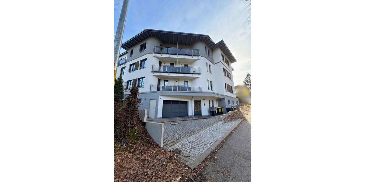 ruhig Wohnen mit Terrasse, 2 Balkone & TG-Stellplatz - Maisonettenwohnung Chemnitz | Angebot:25932234