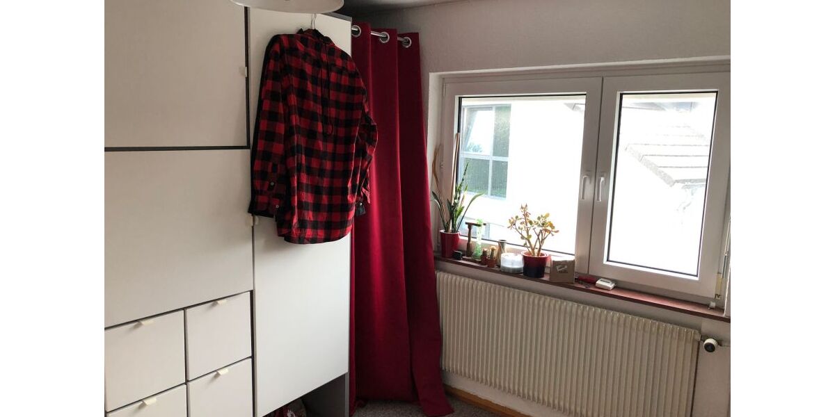 Schlafzimmer DG