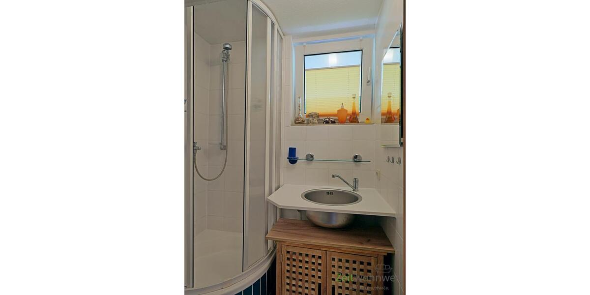 Bad mit Dusche