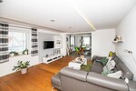 Modernes Wohnerlebnis – Großzügiges Zweifamilienhaus mit nachhaltiger Energietechnik und sofortiger Verfügbarkeit - Zweifamilienhaus Roding | Angebot:26855937