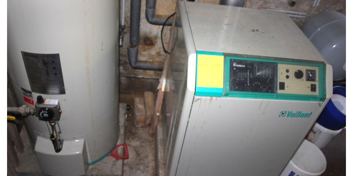Gaszentralheizung mit WW Aufbereitung im Haus 1
