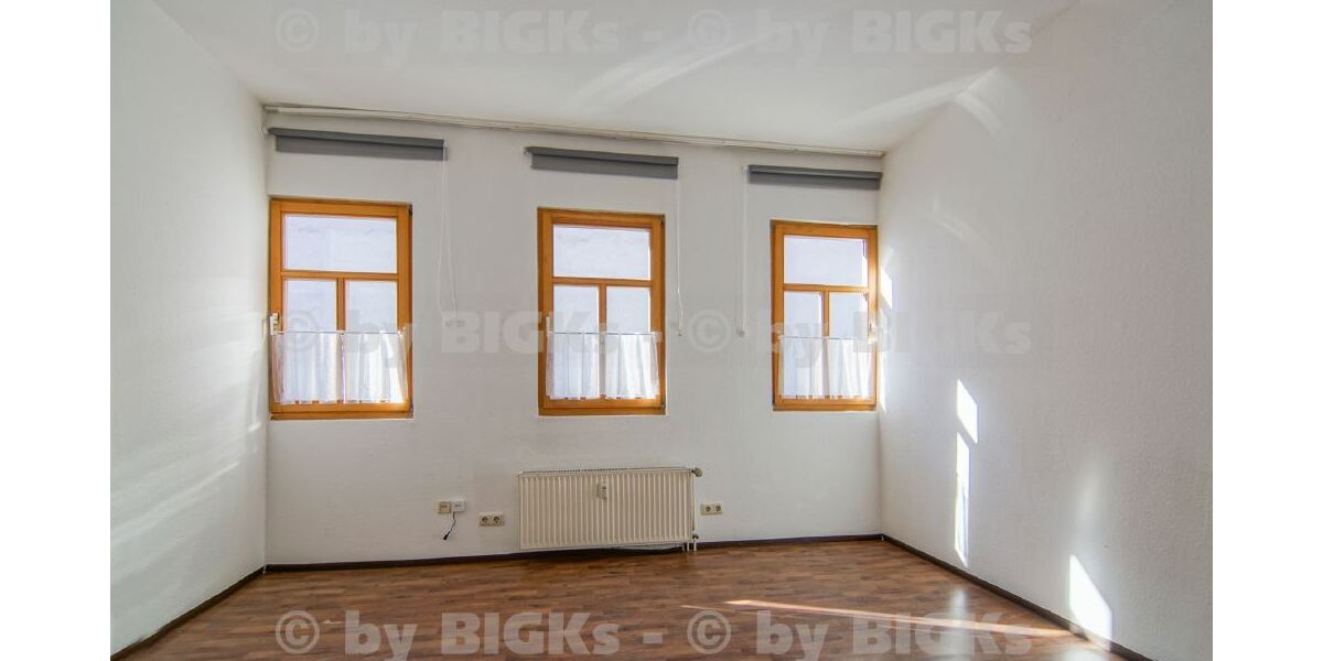 BIGKs - Suhl: Mitte 2 Raum Wohnung ,WG geeignet, Dusche, sep. Küche (-;) - 2- Suhl Suhl Mitte | Angebot:27119940