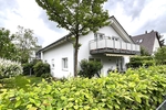 Freistehendes Ein- Zweifamilienhaus auf sonnigem Gartengrundstück mit viel Potenzial in Ottobrunn - Zweifamilienhaus Ottobrunn | Angebot:27071123